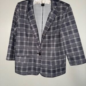 NYC Black and White Blazer with Notched Lapel